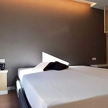 Hostel La Meira Sermig Casa Ferie Crissolo